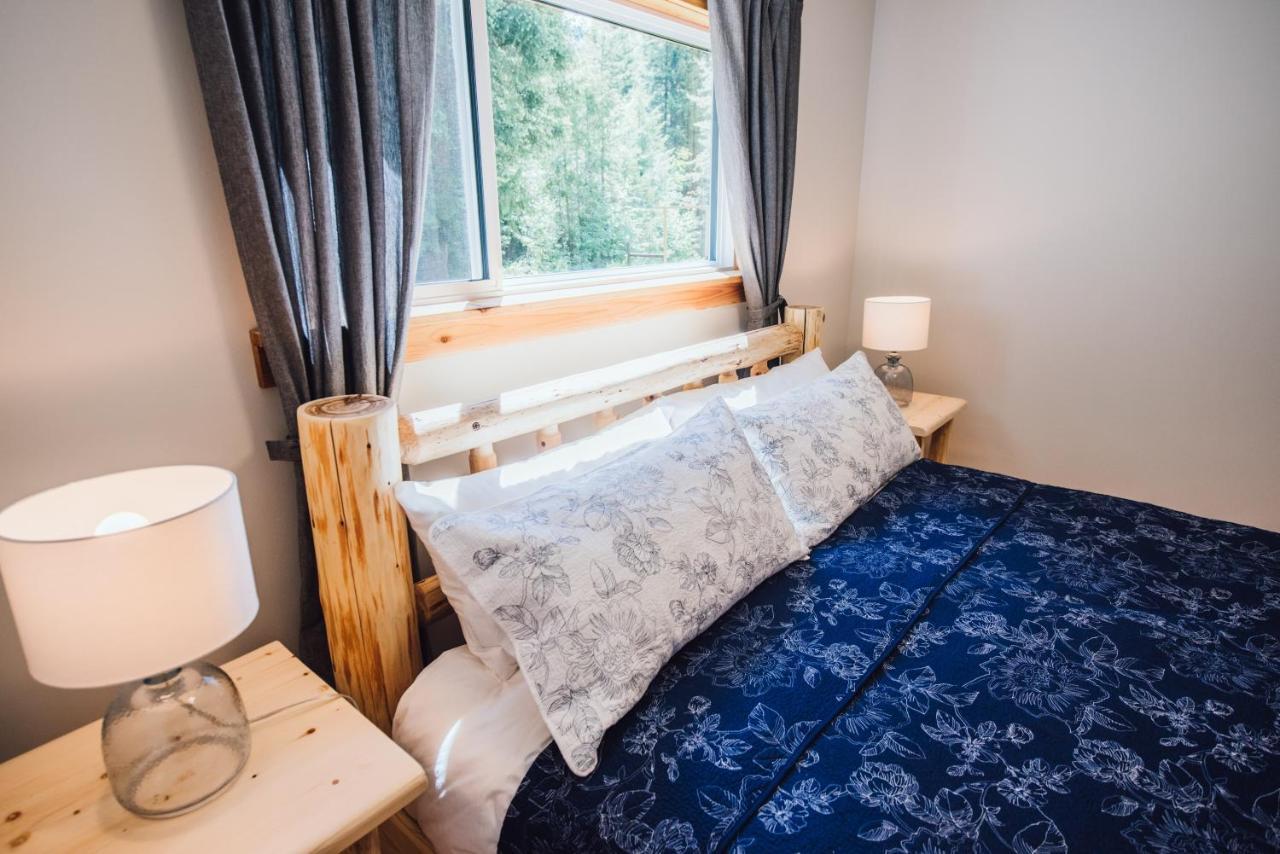 Grizzly Paw B&B Clearwater Bagian luar foto