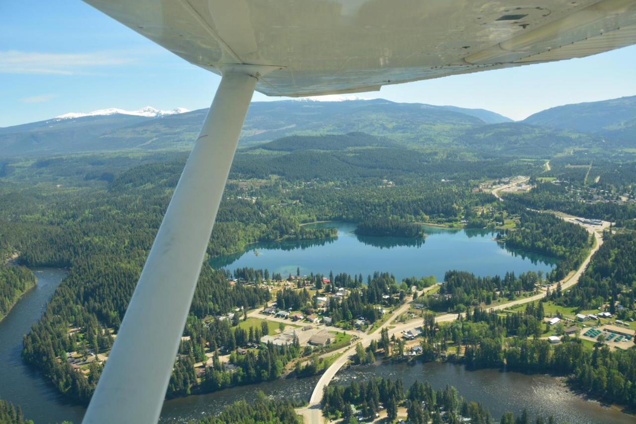Grizzly Paw B&B Clearwater Bagian luar foto